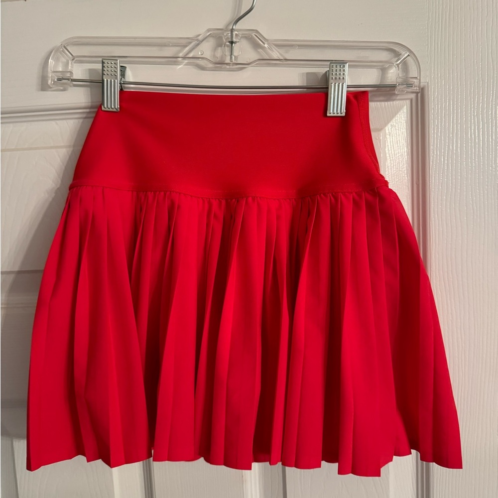 Alo pleated exercise skort